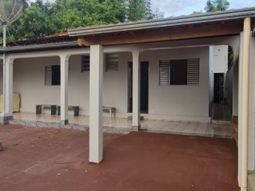 Casa - Aluguel - Santo Antonio - Pirapora - MG