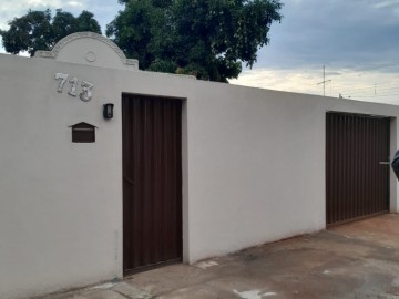 Casa - Aluguel - Santo Antonio - Pirapora - MG